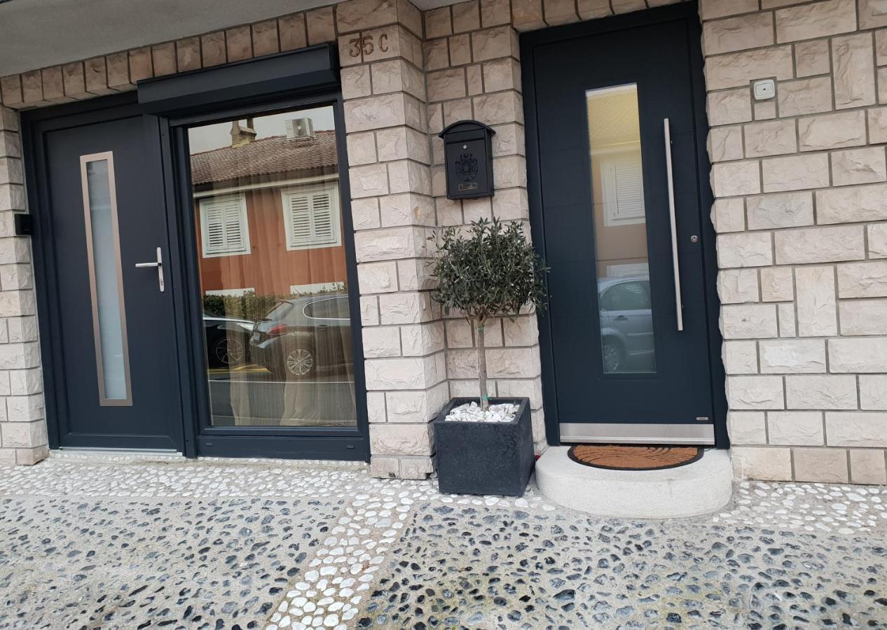 La Vita Urbana Koper Buitenkant foto